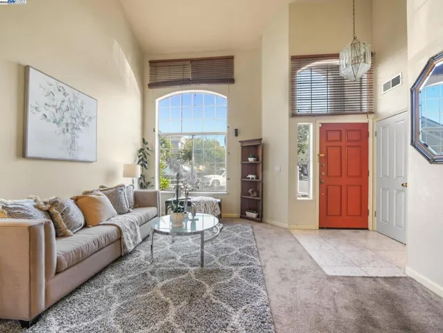 29288 Chance St, Hayward, California 94544
