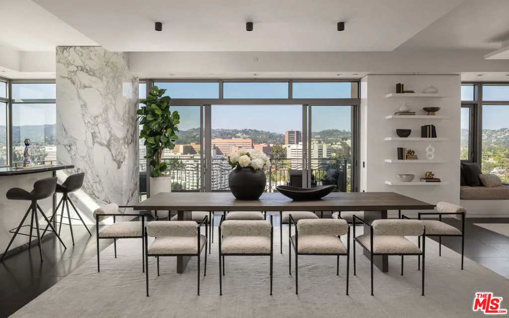 10800 Wilshire Boulevard 1501, Los Angeles, California 90024 home-pic-1