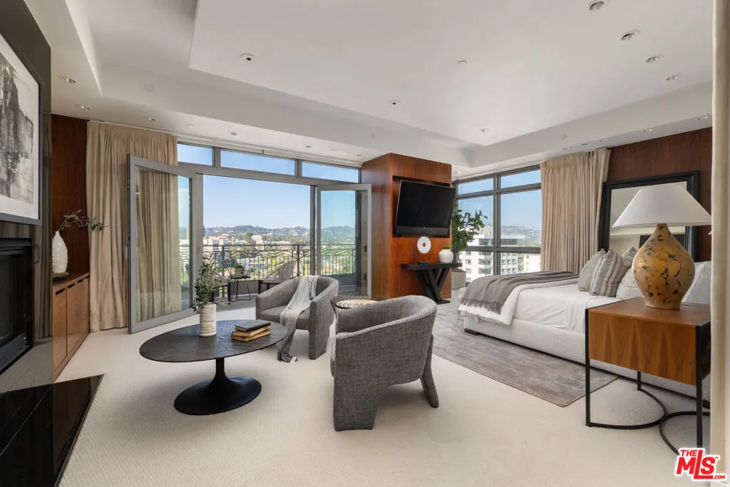 10800 Wilshire Boulevard 1501, Los Angeles, California 90024 home-pic-6