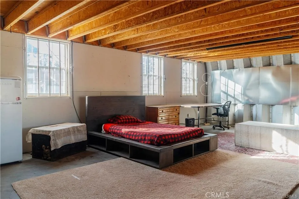48317 Burns Canyon, Pioneertown, California 92268 home-pic-24