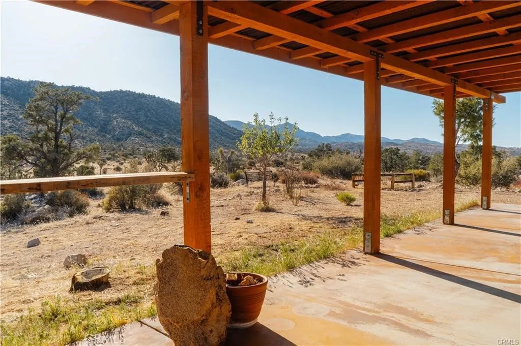 48317 Burns Canyon, Pioneertown, California 92268 home-pic-6