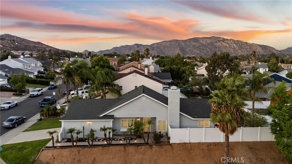 11830 Carlisle Court, Moreno Valley, California 92557 home-pic-60