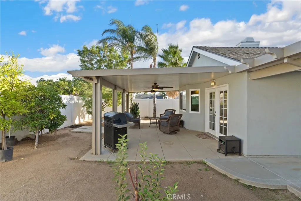 11830 Carlisle Court, Moreno Valley, California 92557 home-pic-43