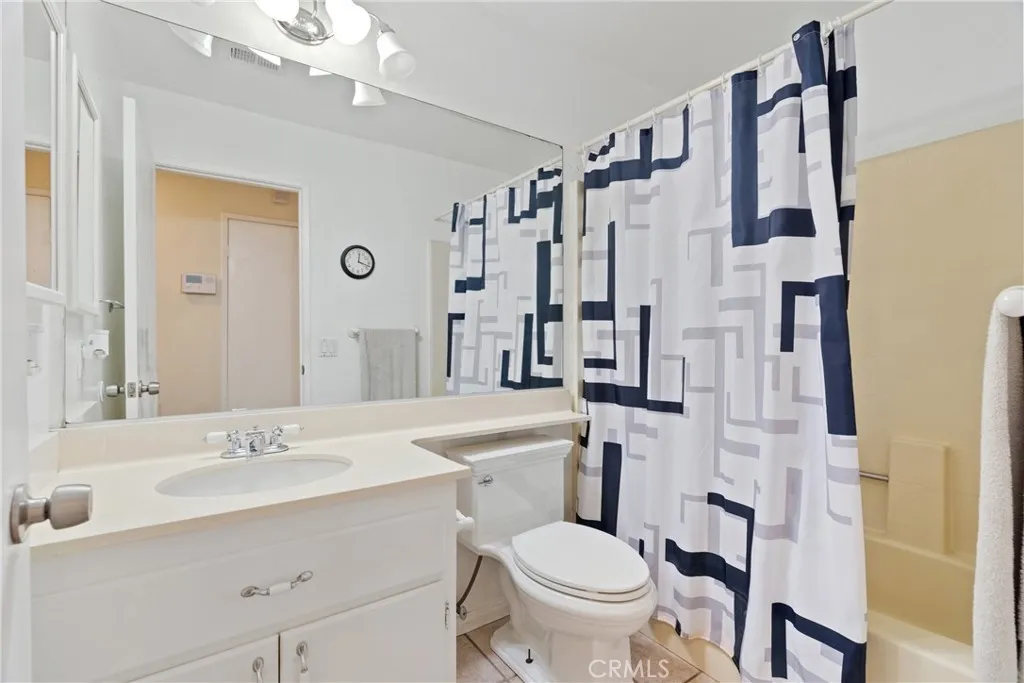 11830 Carlisle Court, Moreno Valley, California 92557 home-pic-29