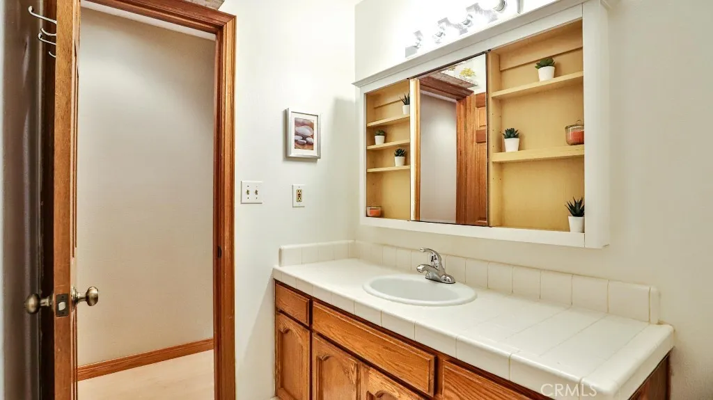 17200 Newhope Street 109, Fountain Valley, California 92708 home-pic-8