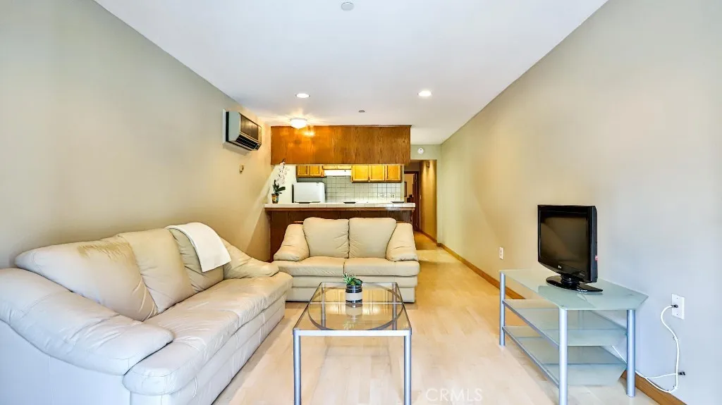 17200 Newhope Street 109, Fountain Valley, California 92708 home-pic-2