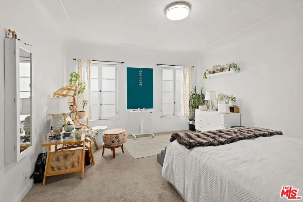 1118 S Crescent Heights Boulevard, Los Angeles, California 90035 home-pic-15