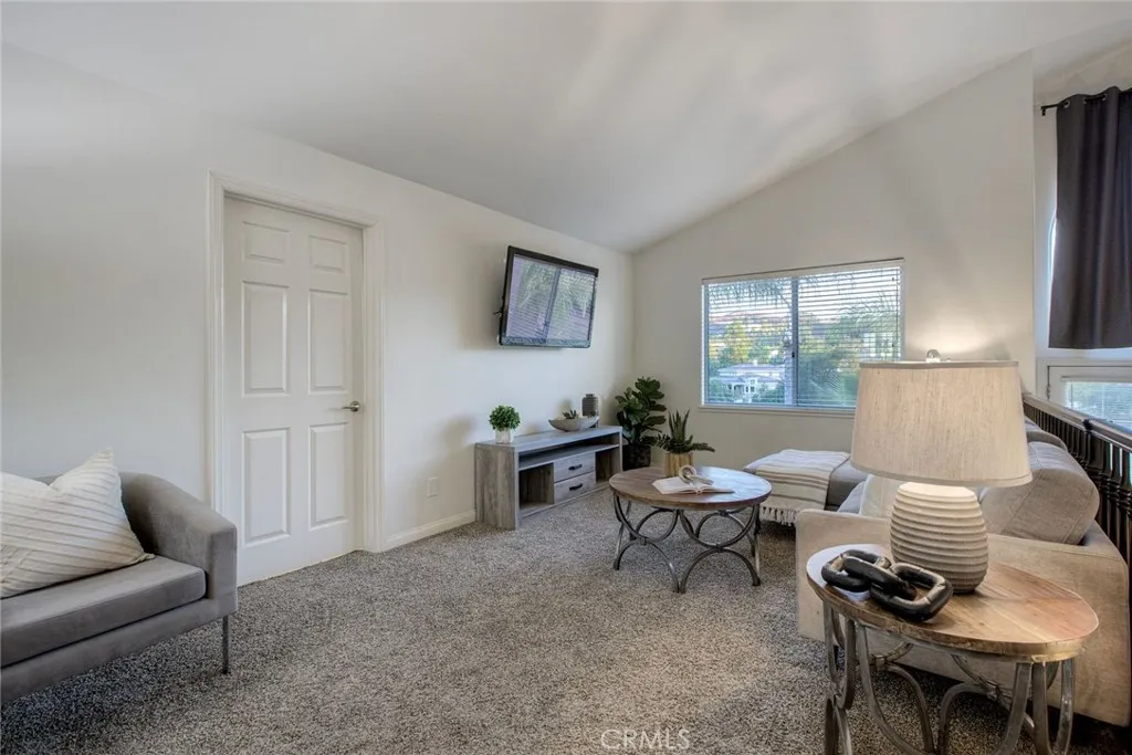 23285 Continental, Canyon Lake, California 92587 home-pic-32