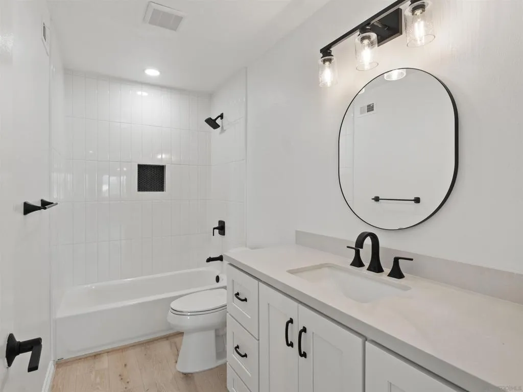 3579 Twilight Ln, Oceanside, California 92056 home-pic-19