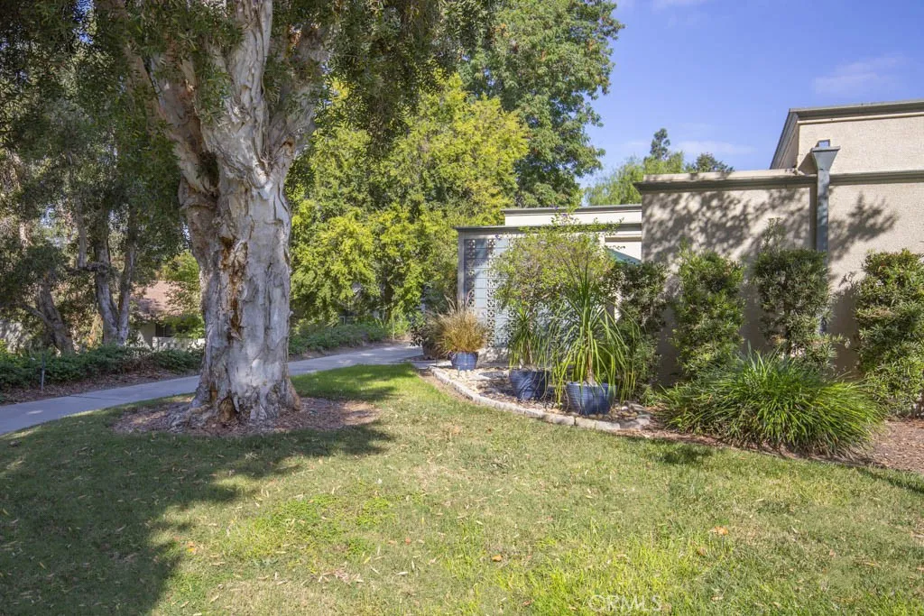 111 Via Estrada A, Laguna Woods, California 92637 home-pic-1