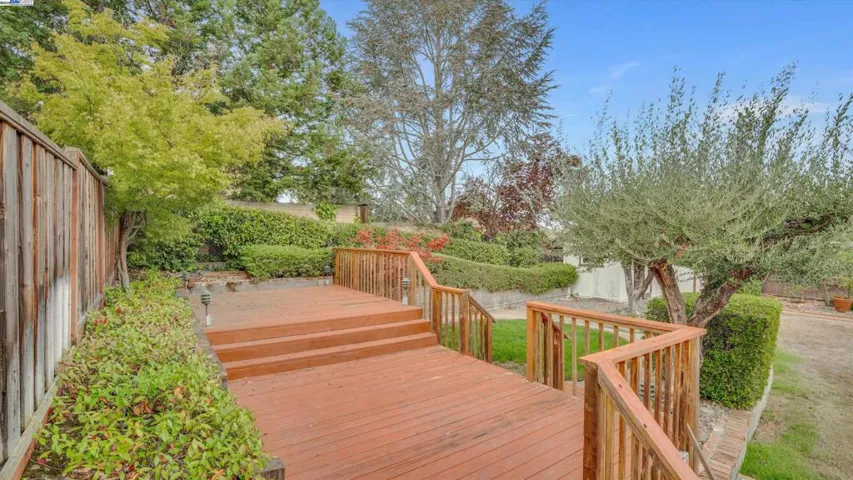 389 Mavis Dr, Pleasanton, California 94566