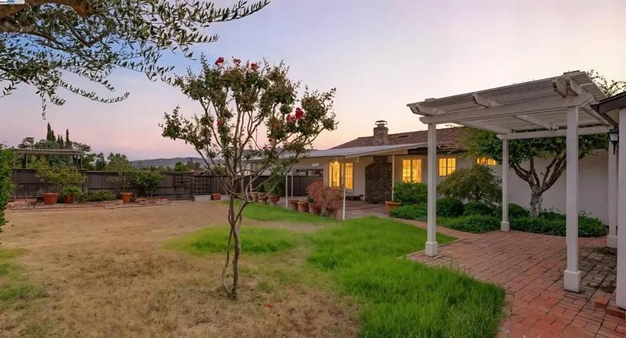 389 Mavis Dr, Pleasanton, California 94566