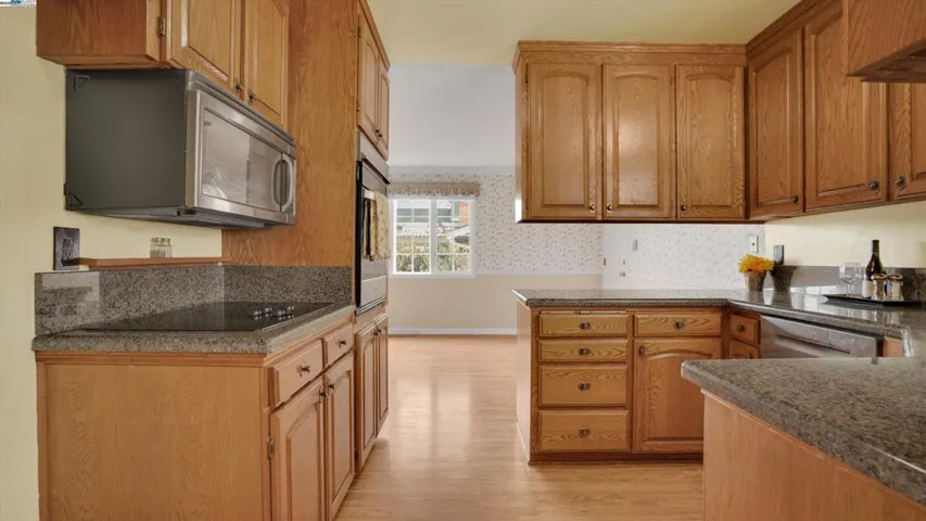 389 Mavis Dr, Pleasanton, California 94566