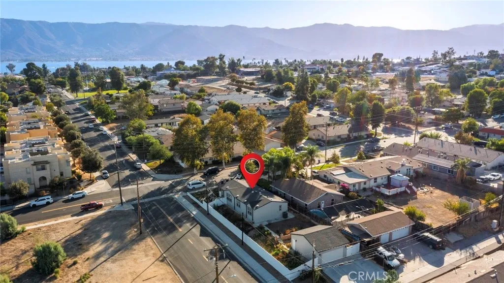 401 401 W Pottery, Lake Elsinore, California 92530 home-pic-31