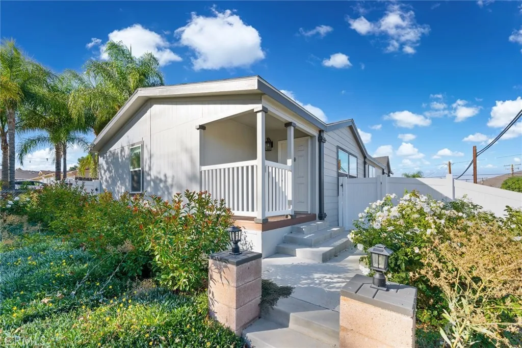 401 401 W Pottery, Lake Elsinore, California 92530 home-pic-43