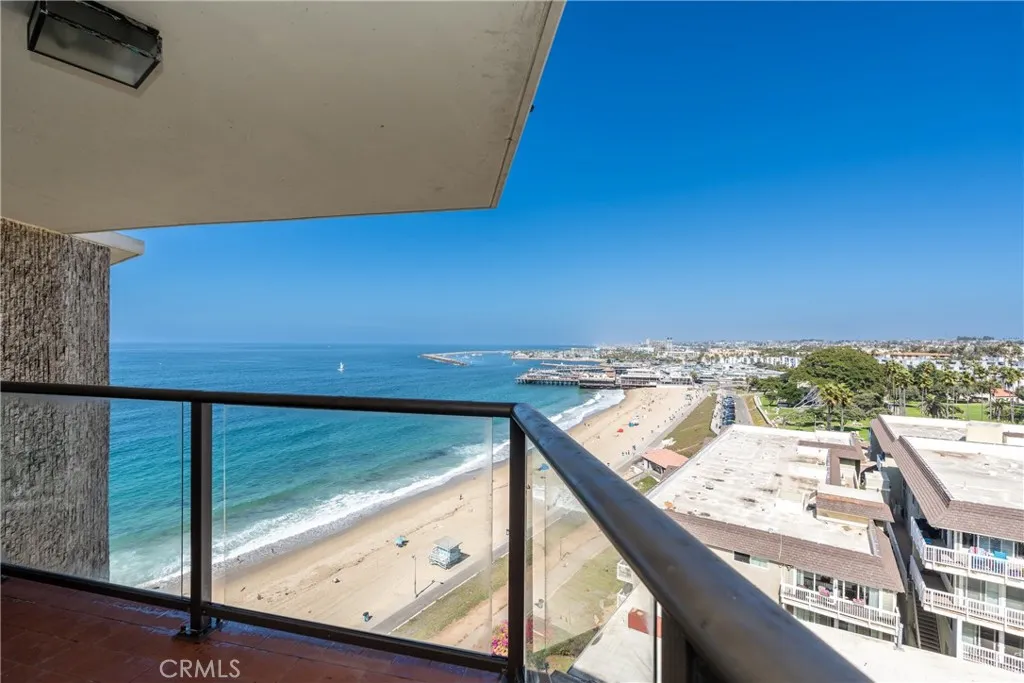 531 Esplanade 713, Redondo Beach, California 90277 home-pic-13