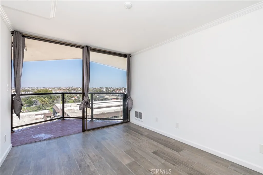 531 Esplanade 713, Redondo Beach, California 90277 home-pic-10