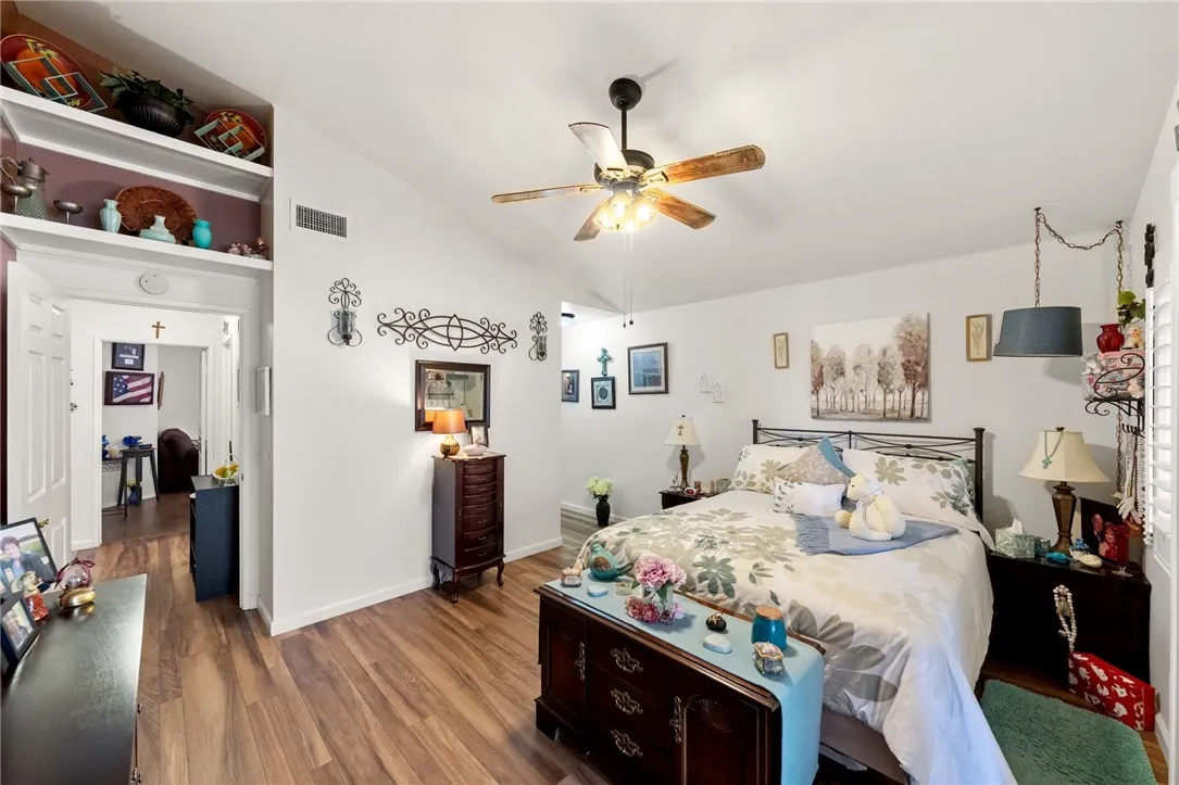 1856 Carrera, San Jacinto, California 92583 home-pic-23