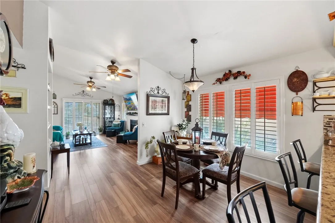 1856 Carrera, San Jacinto, California 92583 home-pic-10