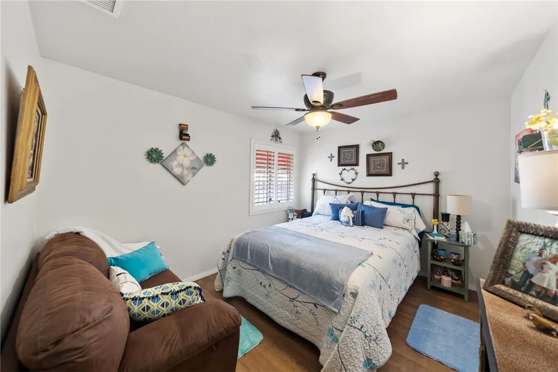 1856 Carrera, San Jacinto, California 92583 home-pic-19