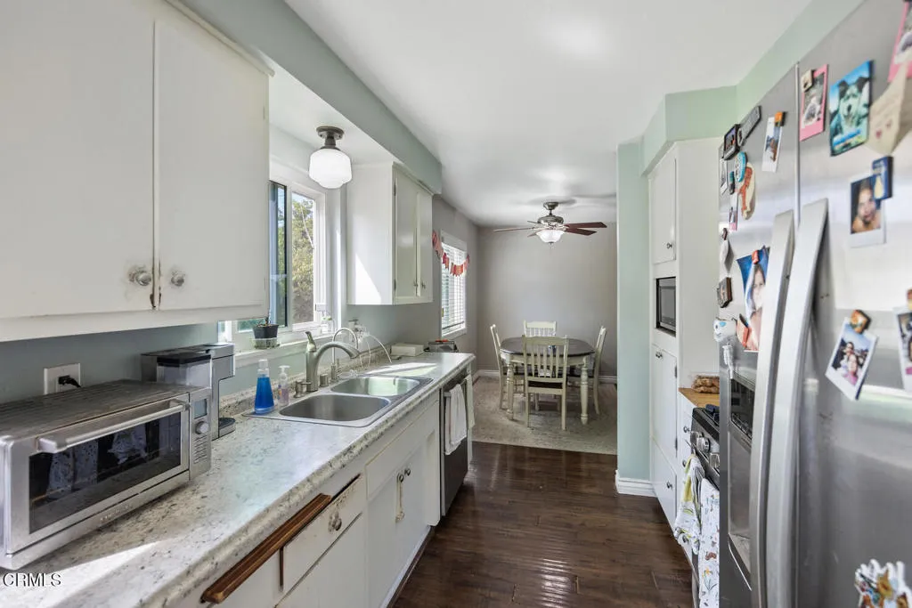 205 Marker Avenue, Camarillo, California 93010 home-pic-10