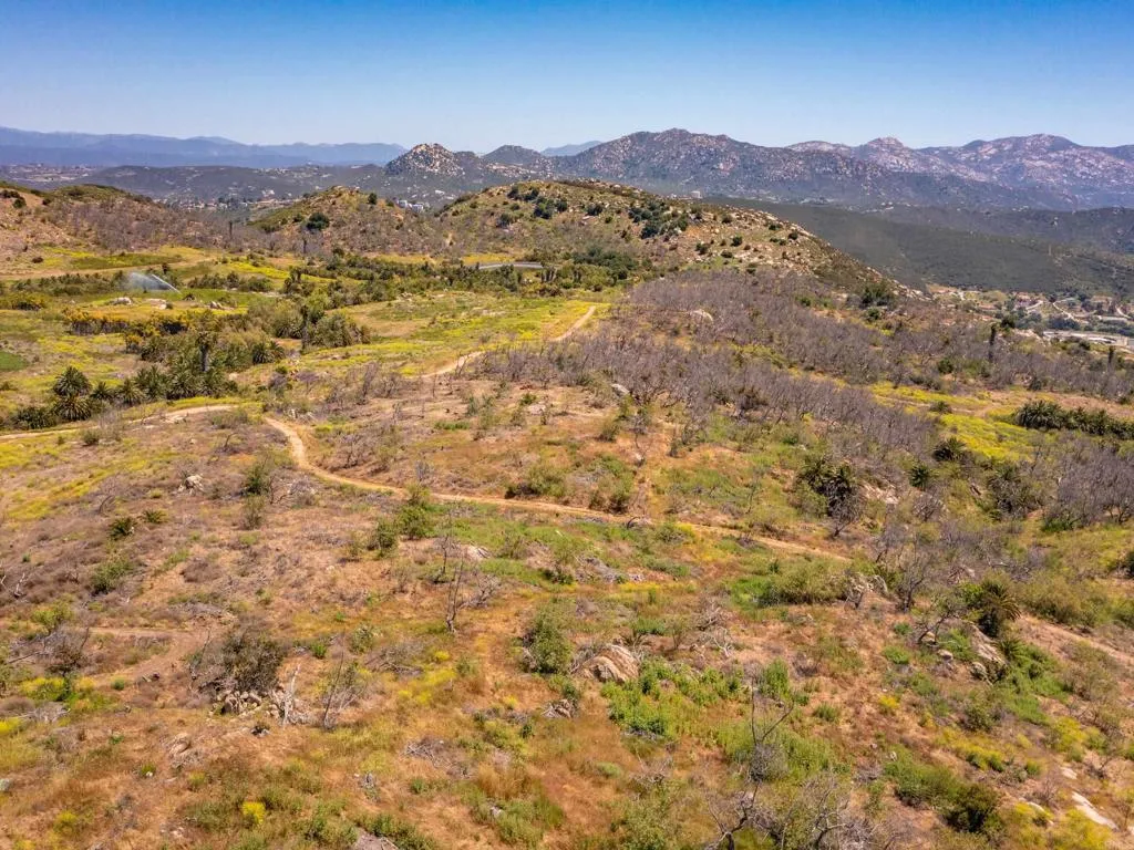 214 Creelman Lane, Ramona, California 92065 home-pic-15
