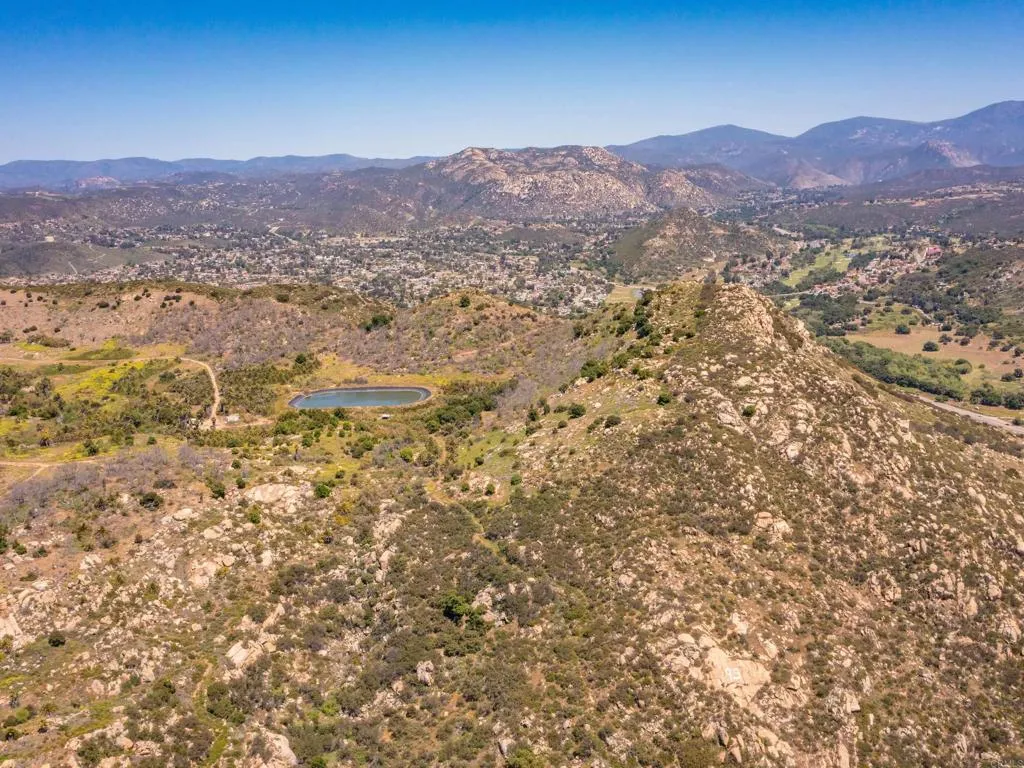 214 Creelman Lane, Ramona, California 92065 home-pic-28