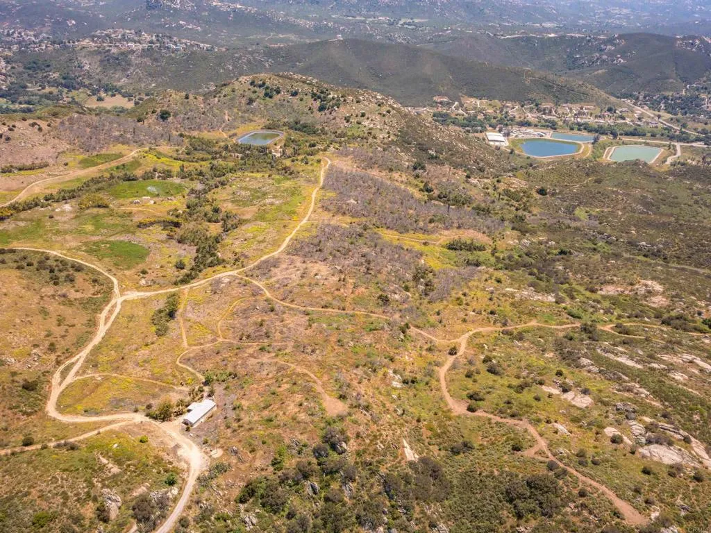 214 Creelman Lane, Ramona, California 92065 home-pic-4