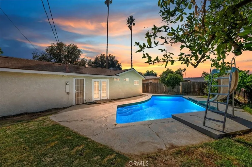 8797 Brunswick Avenue, Riverside, California 92503 home-pic-1