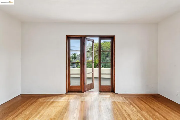 2567 Hilgard Ave, Berkeley, California 94709