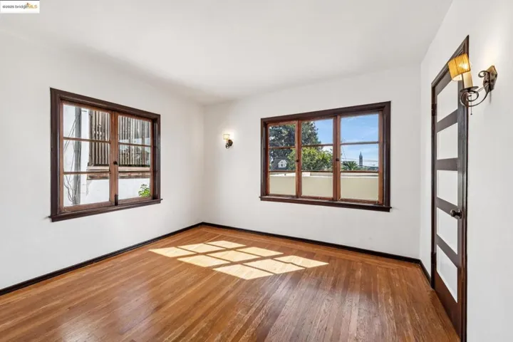 2567 Hilgard Ave, Berkeley, California 94709