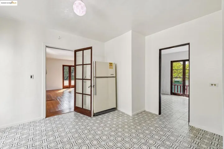 2567 Hilgard Ave, Berkeley, California 94709