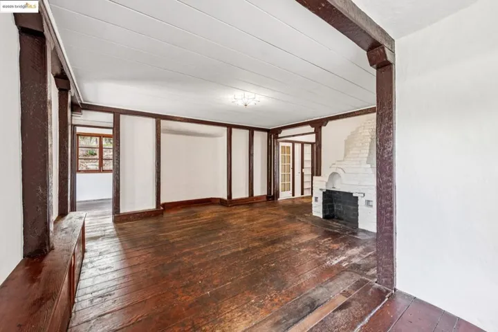 2567 Hilgard Ave, Berkeley, California 94709