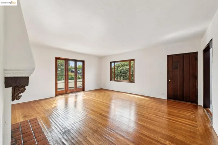 2567 Hilgard Ave, Berkeley, California 94709