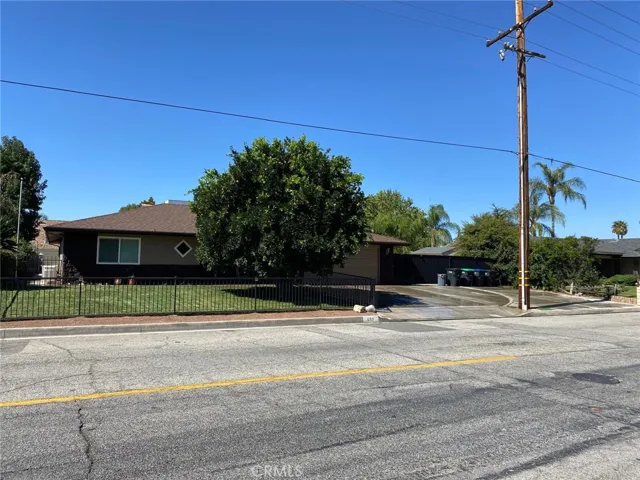 657 N Hemet, Hemet, California 92544