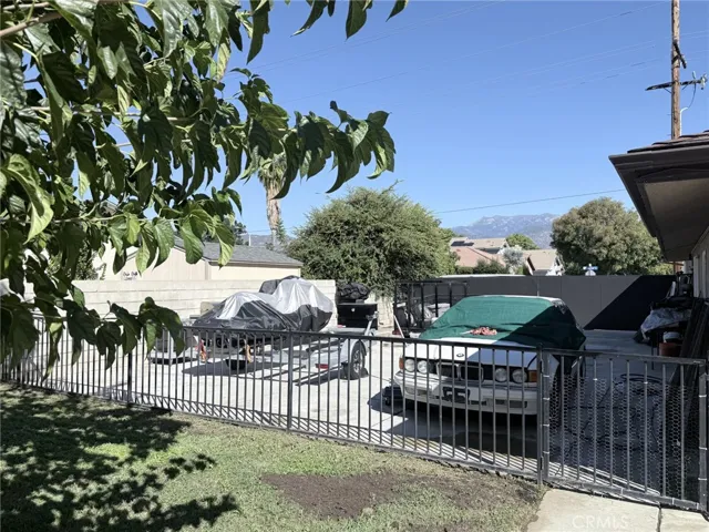 657 N Hemet, Hemet, California 92544
