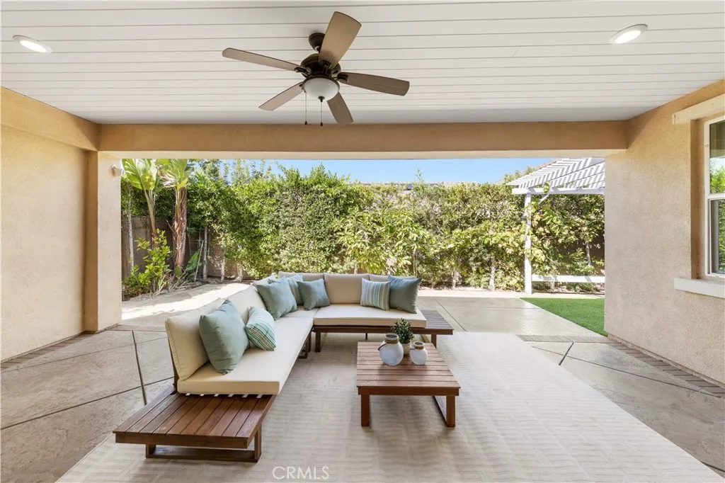 101 Tinker, Irvine, California 92618 home-pic-28