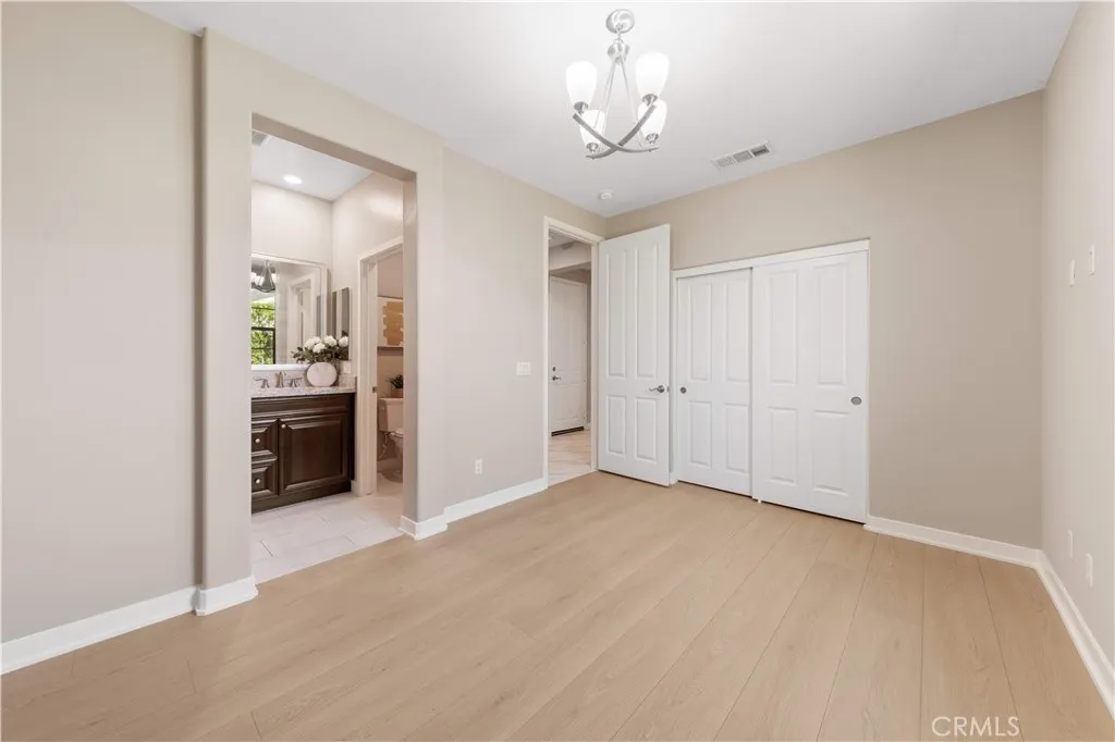 101 Tinker, Irvine, California 92618 home-pic-25