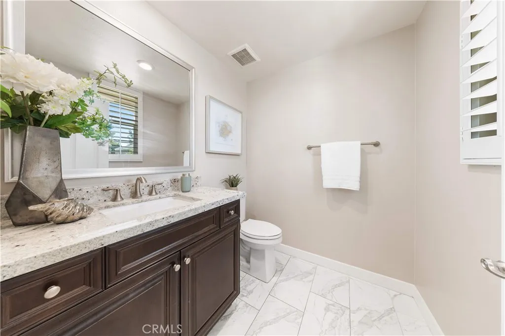 101 Tinker, Irvine, California 92618 home-pic-5