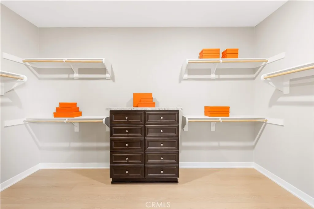 101 Tinker, Irvine, California 92618 home-pic-46