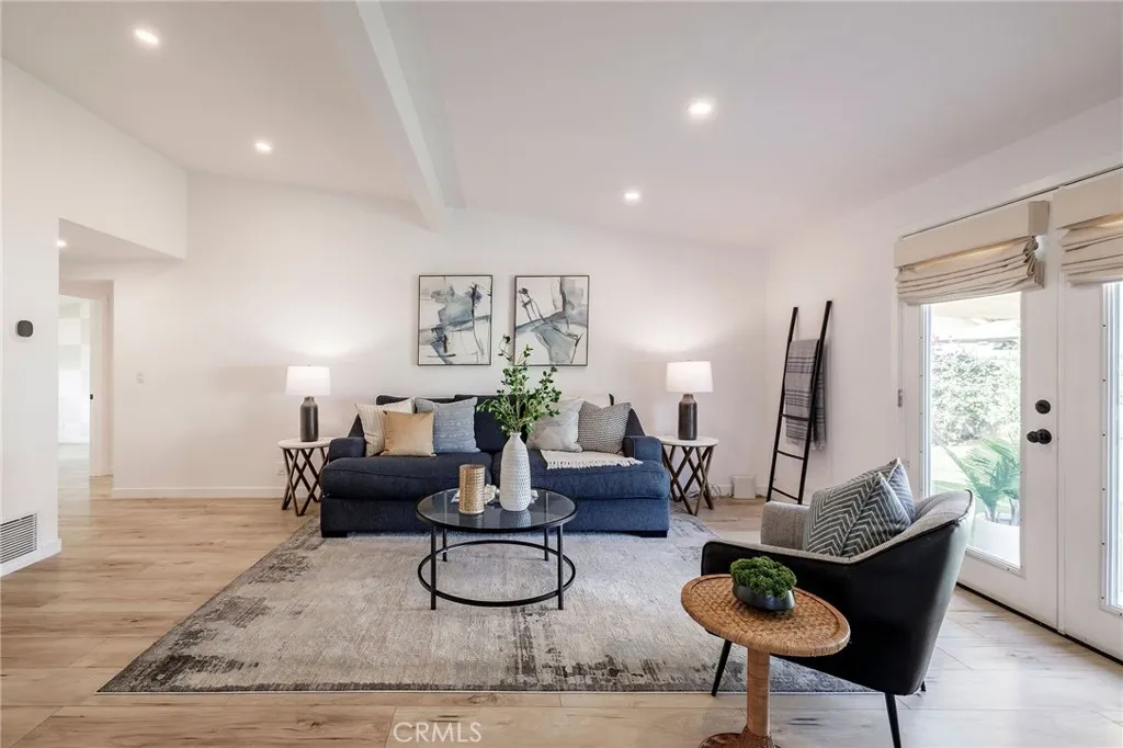 2321 W 184th, Torrance, California 90504 home-pic-3