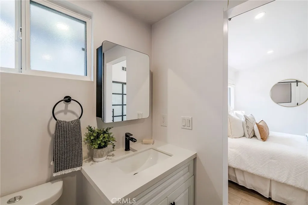 2321 W 184th, Torrance, California 90504 home-pic-18