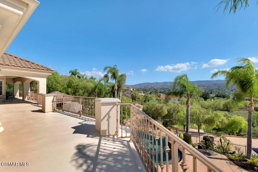 1100 N Country Club Drive, Simi Valley, California 93065 home-pic-61