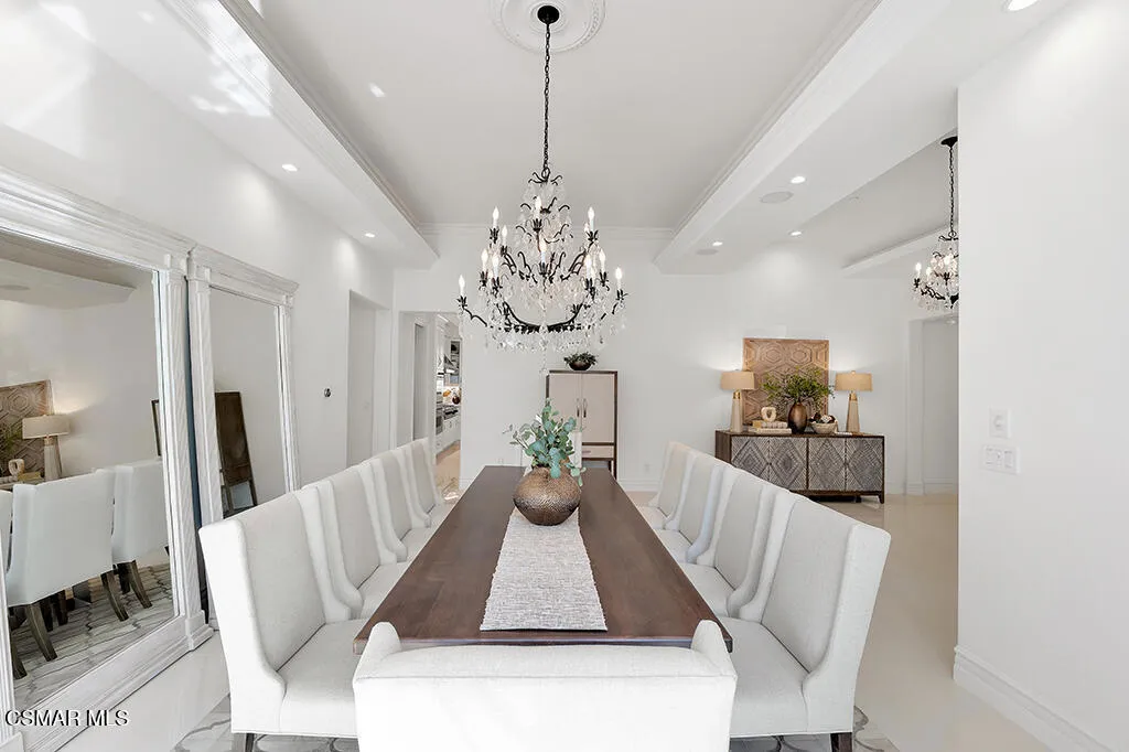 1100 N Country Club Drive, Simi Valley, California 93065 home-pic-36