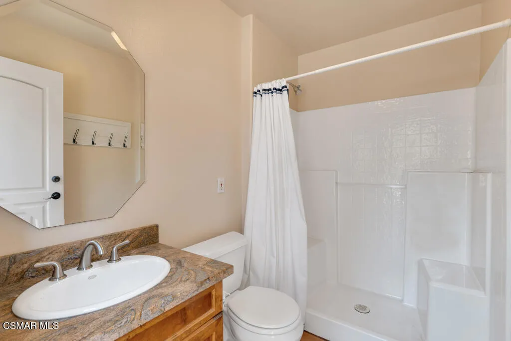 1100 N Country Club Drive, Simi Valley, California 93065 home-pic-66