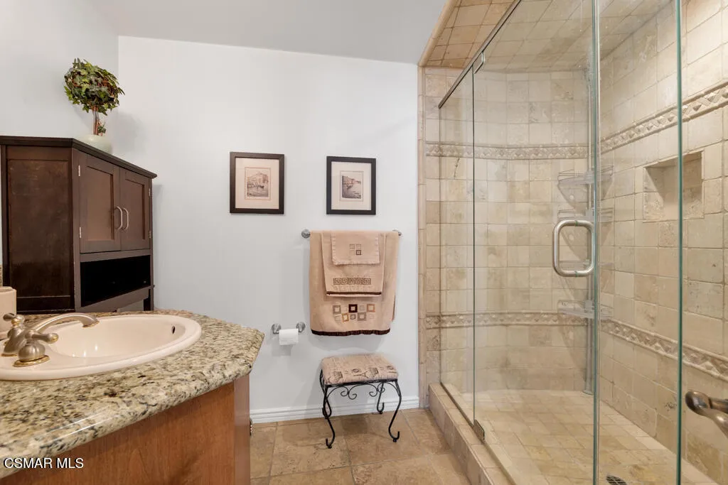 1100 N Country Club Drive, Simi Valley, California 93065 home-pic-88
