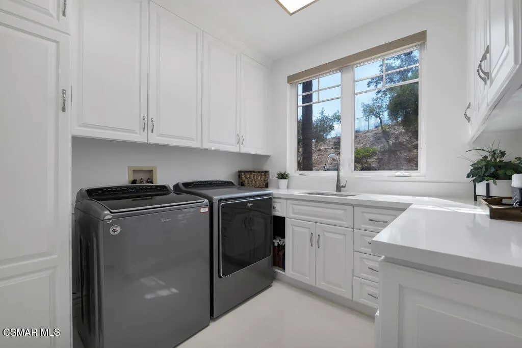 1100 N Country Club Drive, Simi Valley, California 93065 home-pic-80