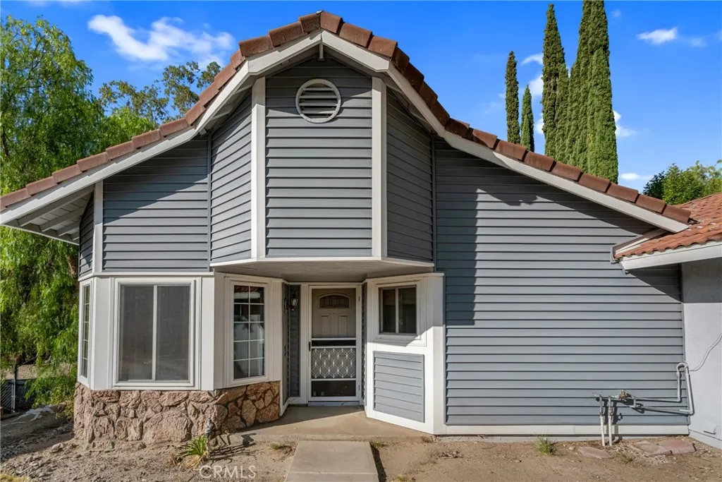 28955 Lillyglen Dr, Canyon Country, California 91387 home-pic-4