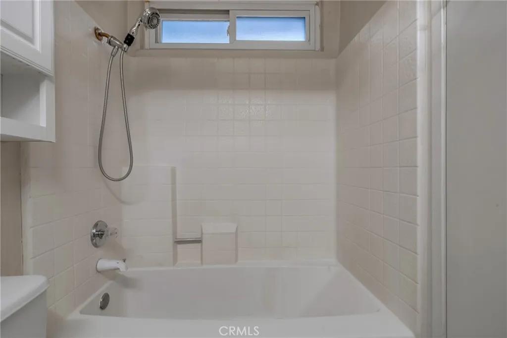 28955 Lillyglen Dr, Canyon Country, California 91387 home-pic-29