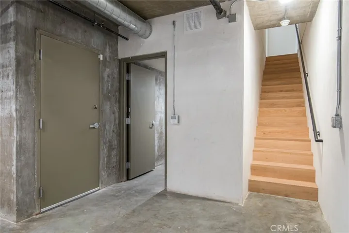812 Huntley Drive Unit#104 104, West Hollywood, California 90069